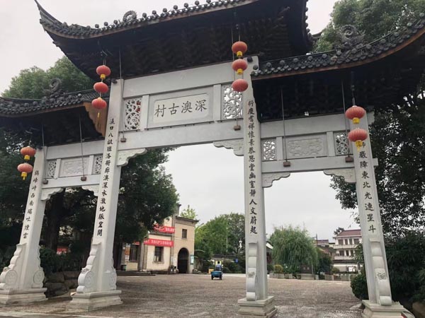 深圳房產合同律師：買房簽合同時要注意什么？不看吃虧！