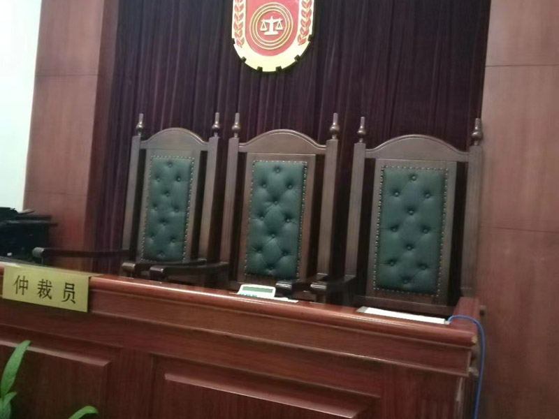 想通過訴訟離婚該向哪一個法院提起離婚訴訟？深圳離婚律師來回答