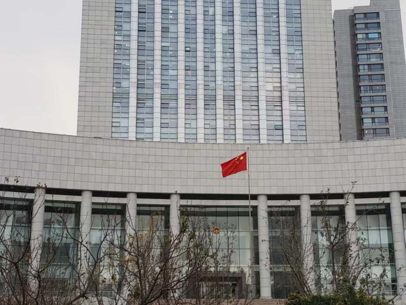 索要債務(wù)時(shí)將他人非法拘禁構(gòu)成什么罪？深圳債務(wù)律師為您講解